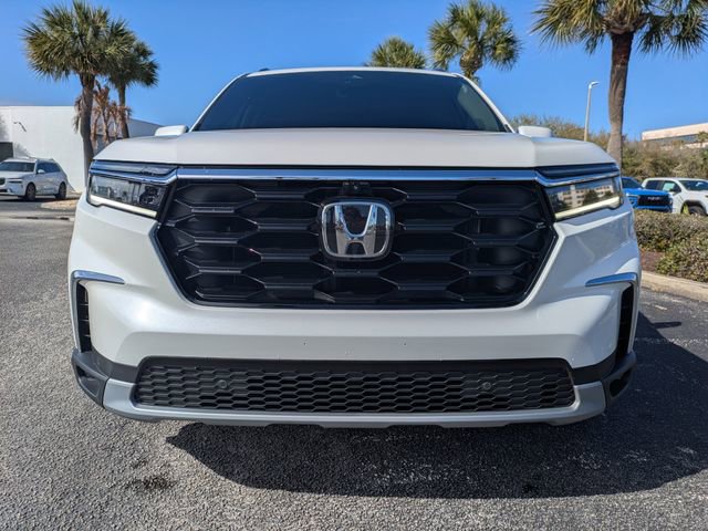 Used 2025 Honda Pilot Elite image 8