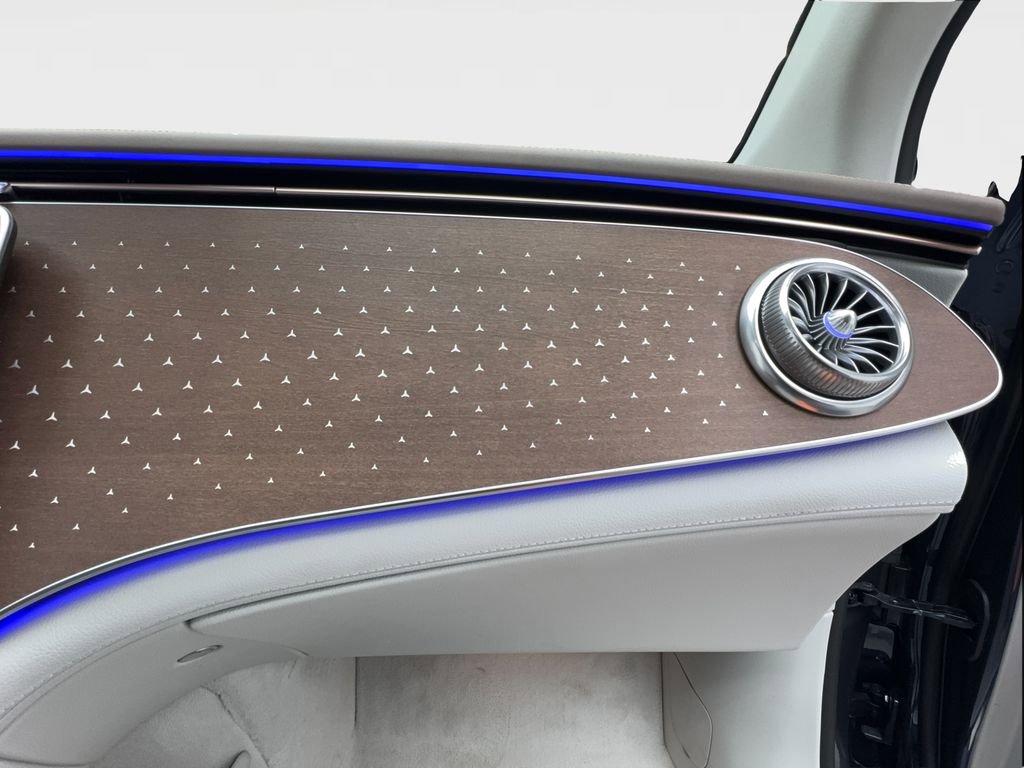 Used 2023 Mercedes-Benz EQE 350+ SUV w/ Exclusive Trim Package image 20