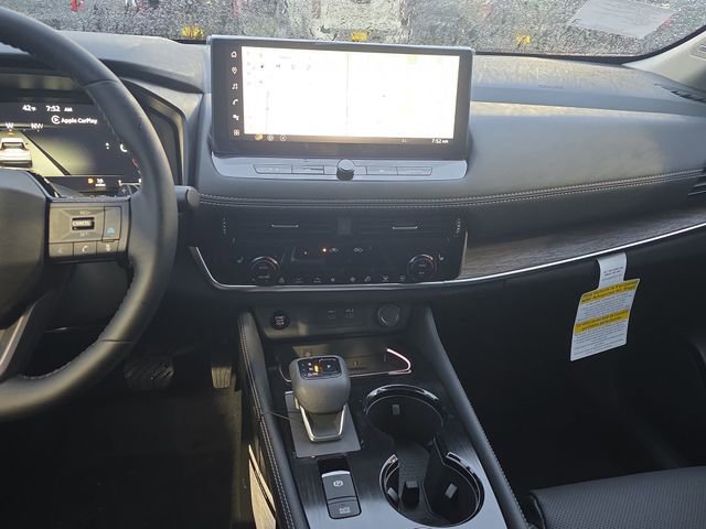 New 2026 Nissan Rogue Platinum w/ Platinum Premium Package image 21