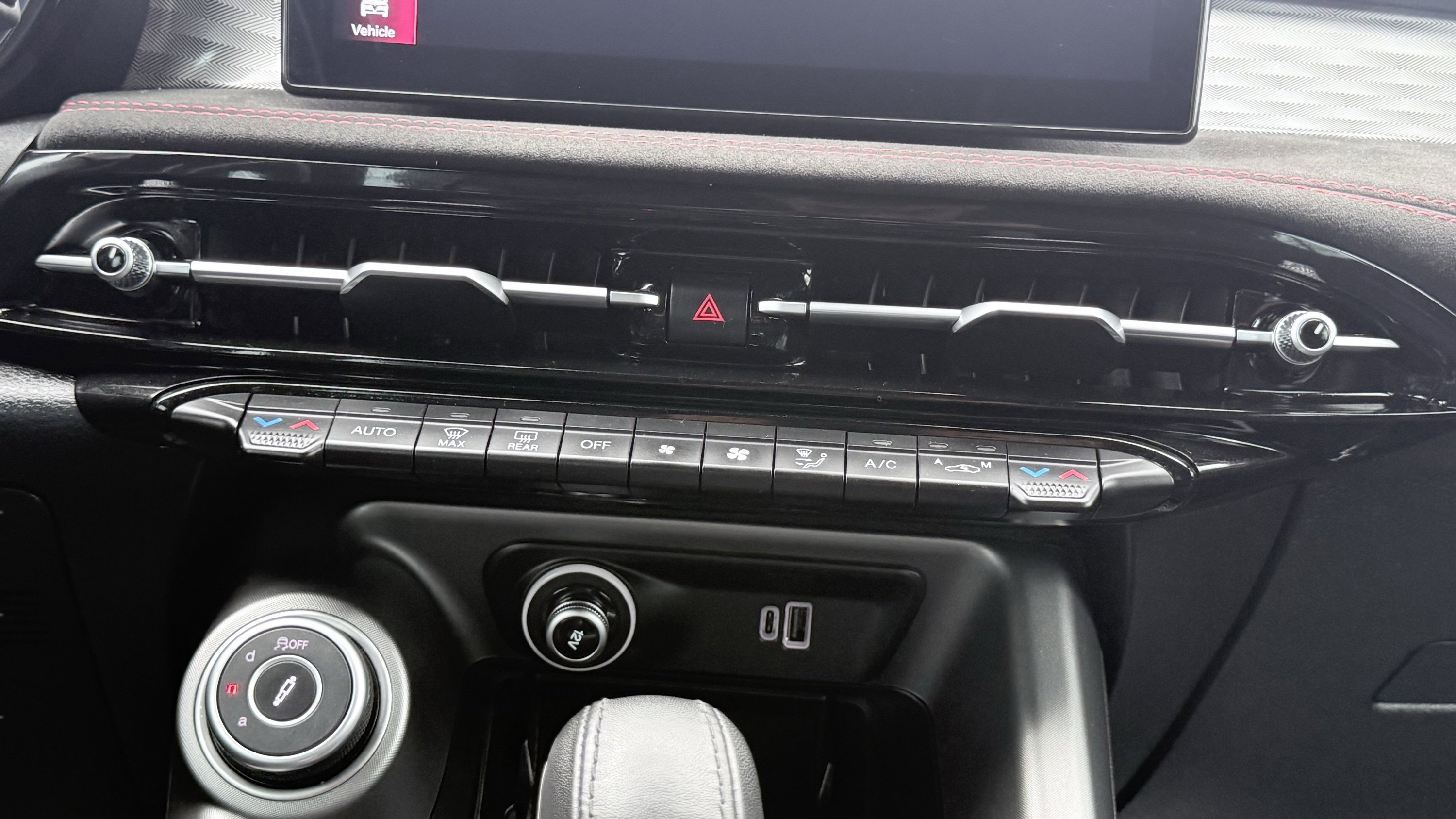 Used 2024 Alfa Romeo Tonale Veloce image 58