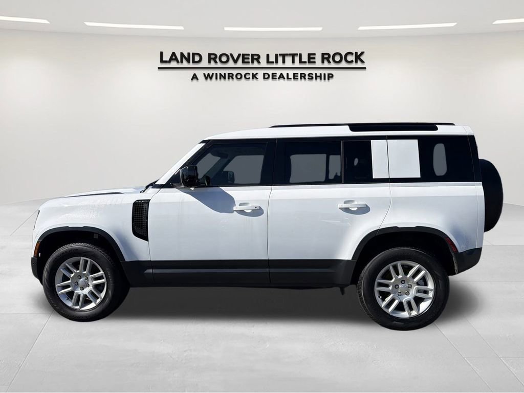Used 2025 Land Rover Defender 110 S image 6
