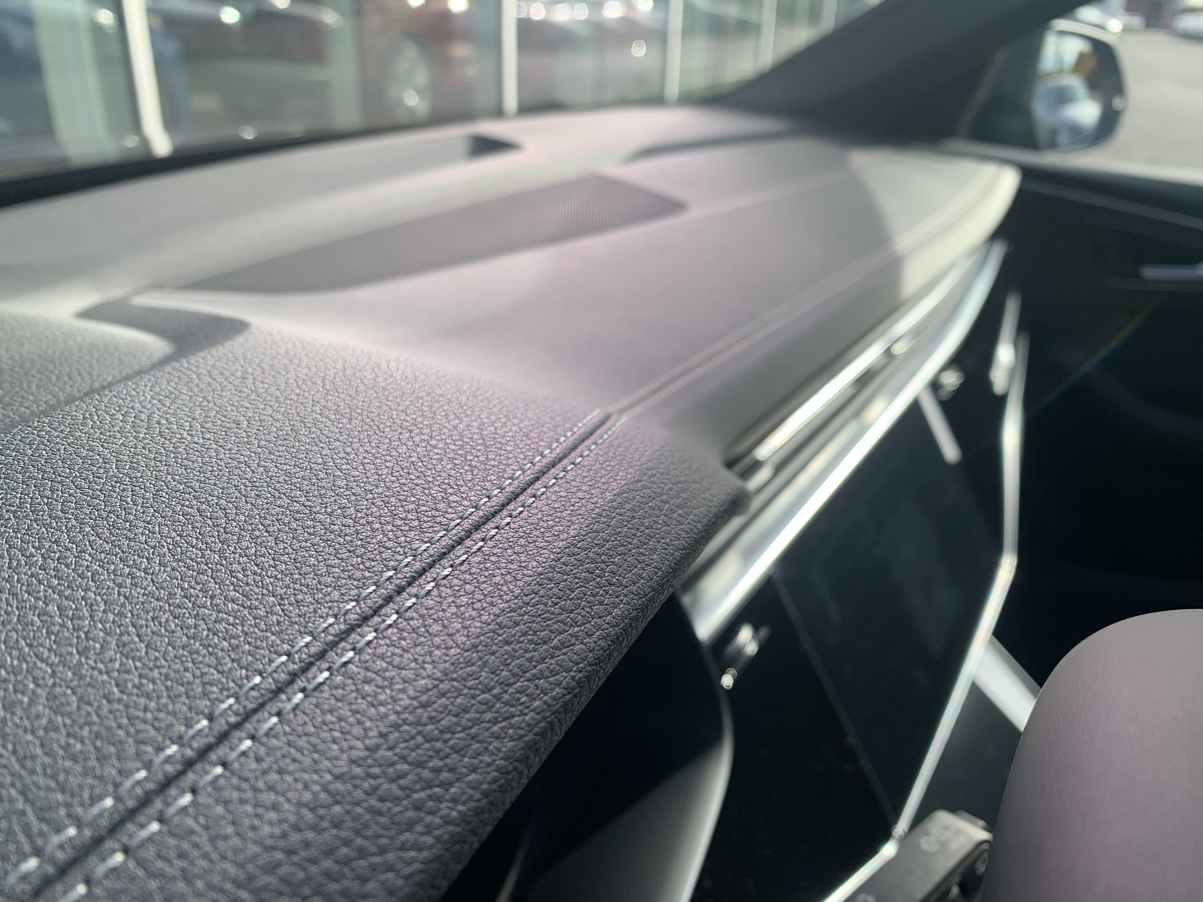 New 2026 Audi SQ8 Premium Plus image 20