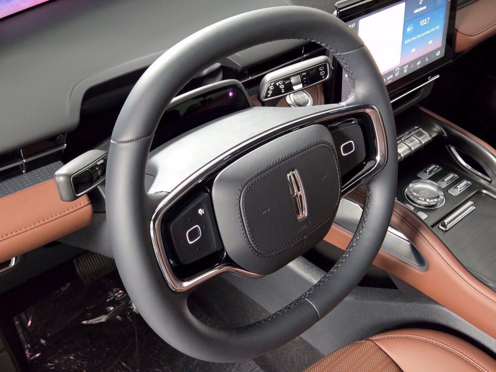 New 2026 Lincoln Nautilus Reserve w/ Jet Appearance Package AWD/4WD image 25