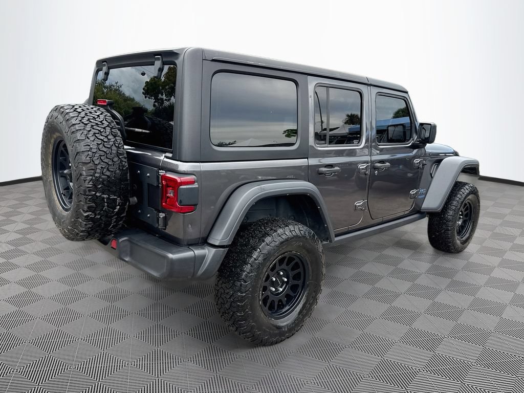 Used 2022 Jeep Wrangler Unlimited Rubicon 4xe AWD/4WD image 6