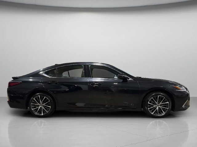 New 2024 Lexus ES 350 w/ Premium Package FWD image 2