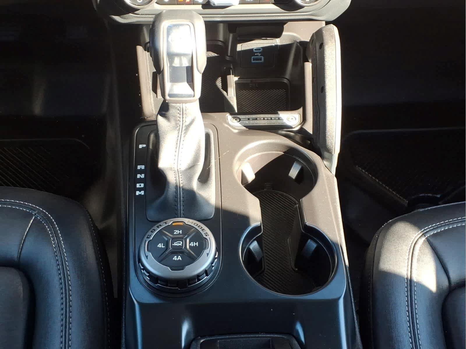 Used 2025 Ford Bronco Badlands AWD/4WD image 26