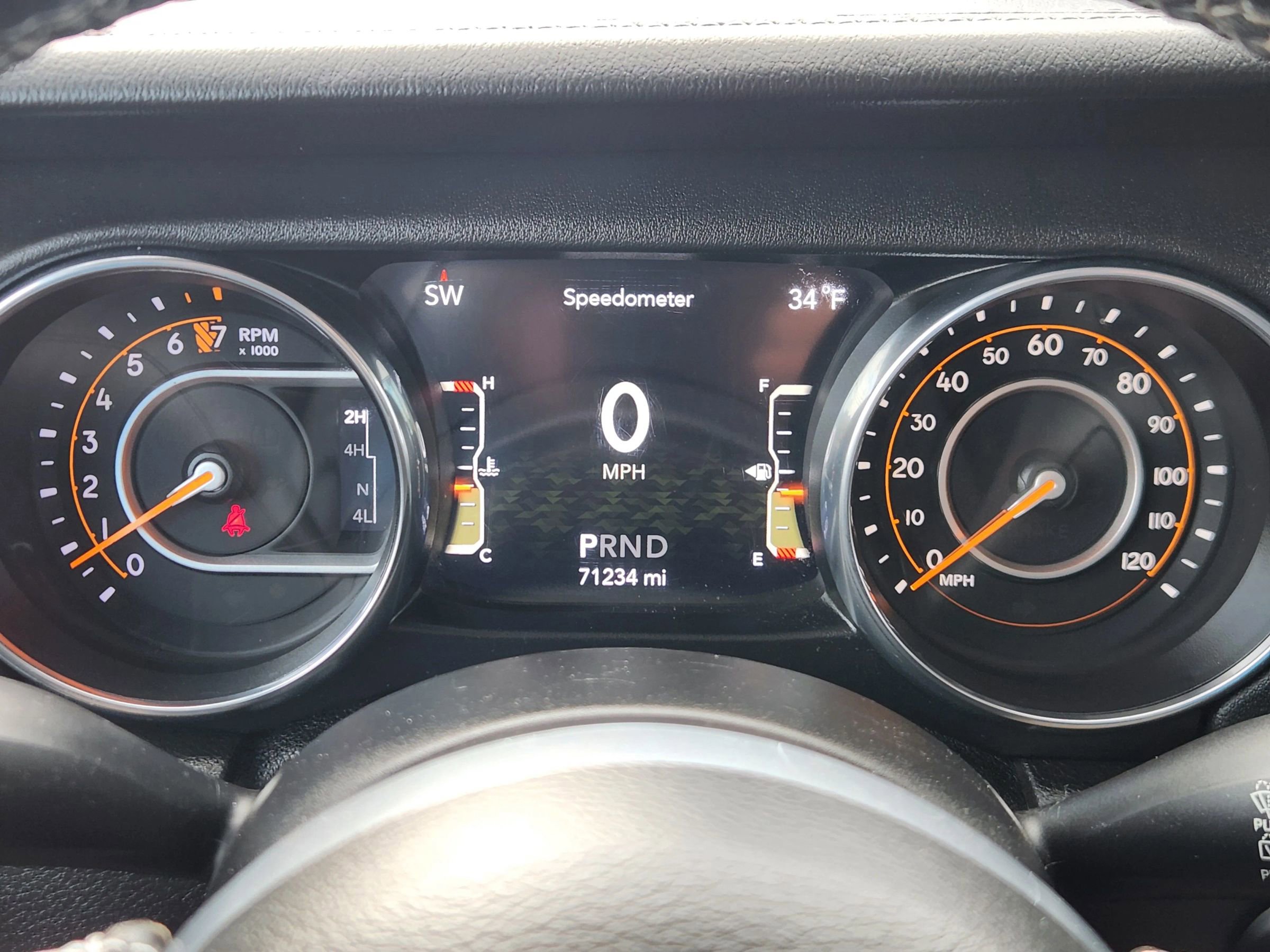 Used 2019 Jeep Wrangler Unlimited Sahara w/ Dual Top Group image 28