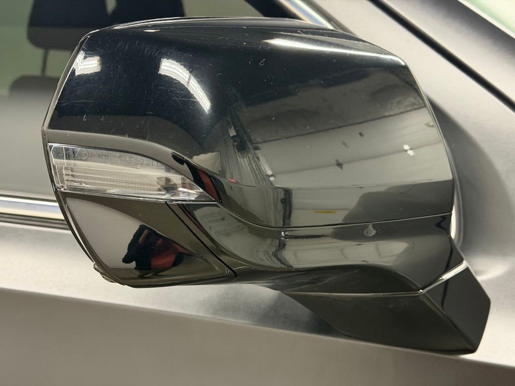 Certified 2022 GMC Yukon XL Denali AWD/4WD image 12