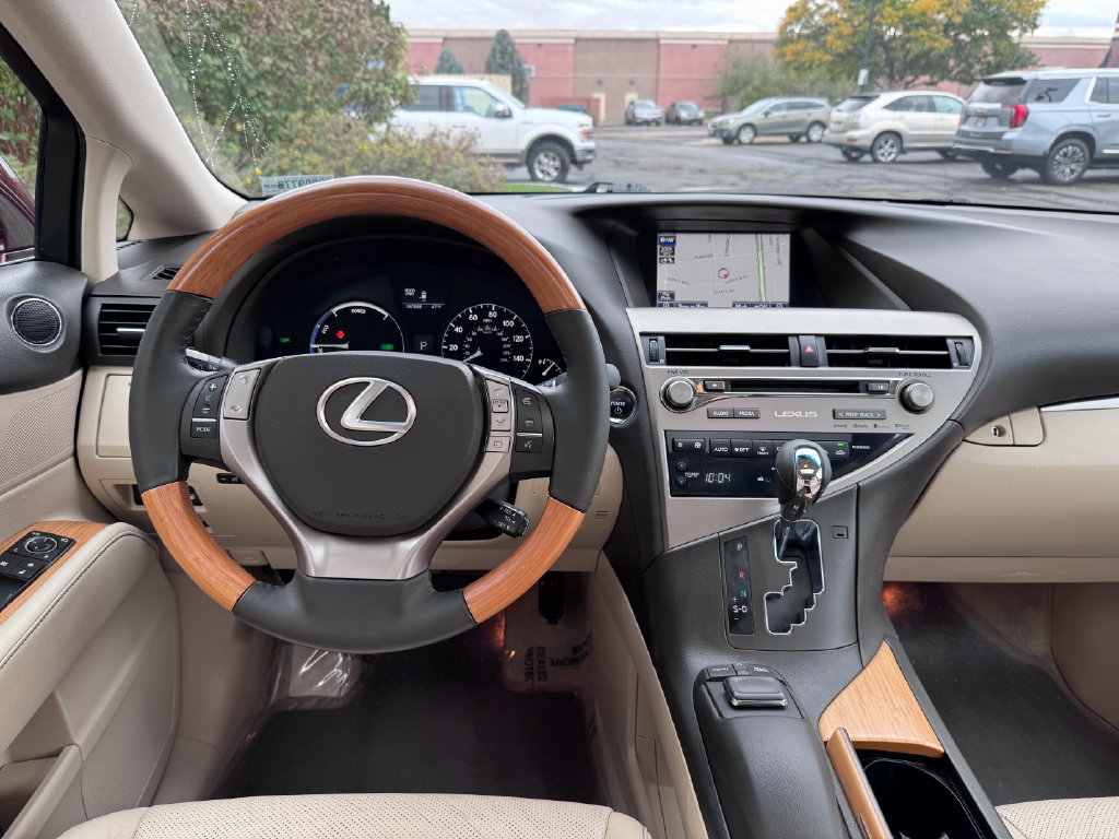 Used 2015 Lexus RX 450h AWD image 28