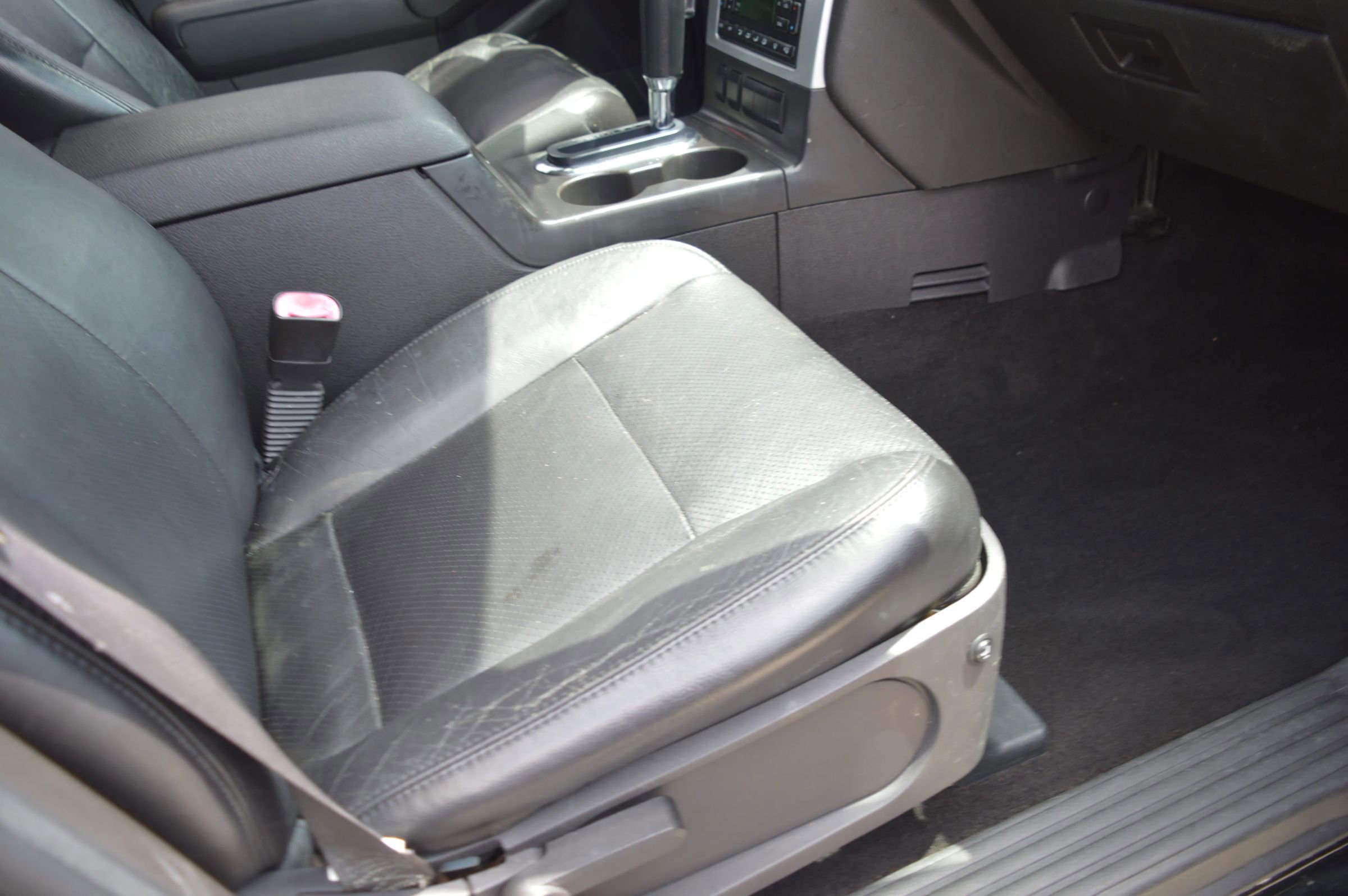 Used 2007 Mercury Mountaineer AWD image 19