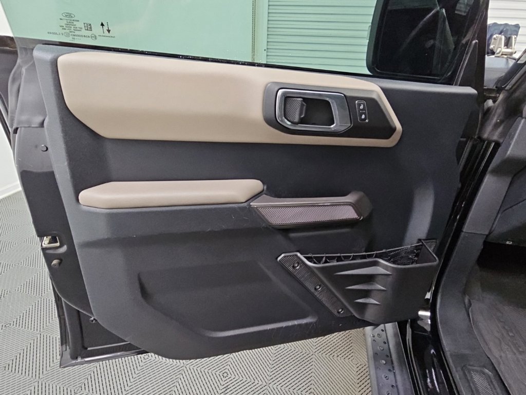 Used 2022 Ford Bronco Wildtrak AWD/4WD image 35