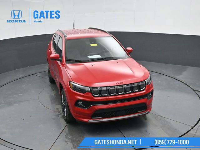 Used 2022 Jeep Compass Limited image 46