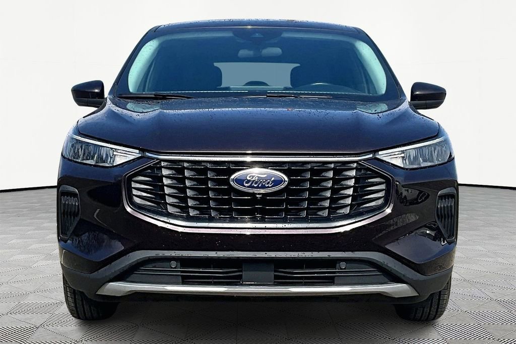 Certified 2023 Ford Escape Active w/ Tech Pack #2 image 3