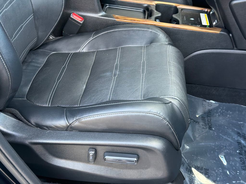 Used 2021 Honda CR-V Touring image 12
