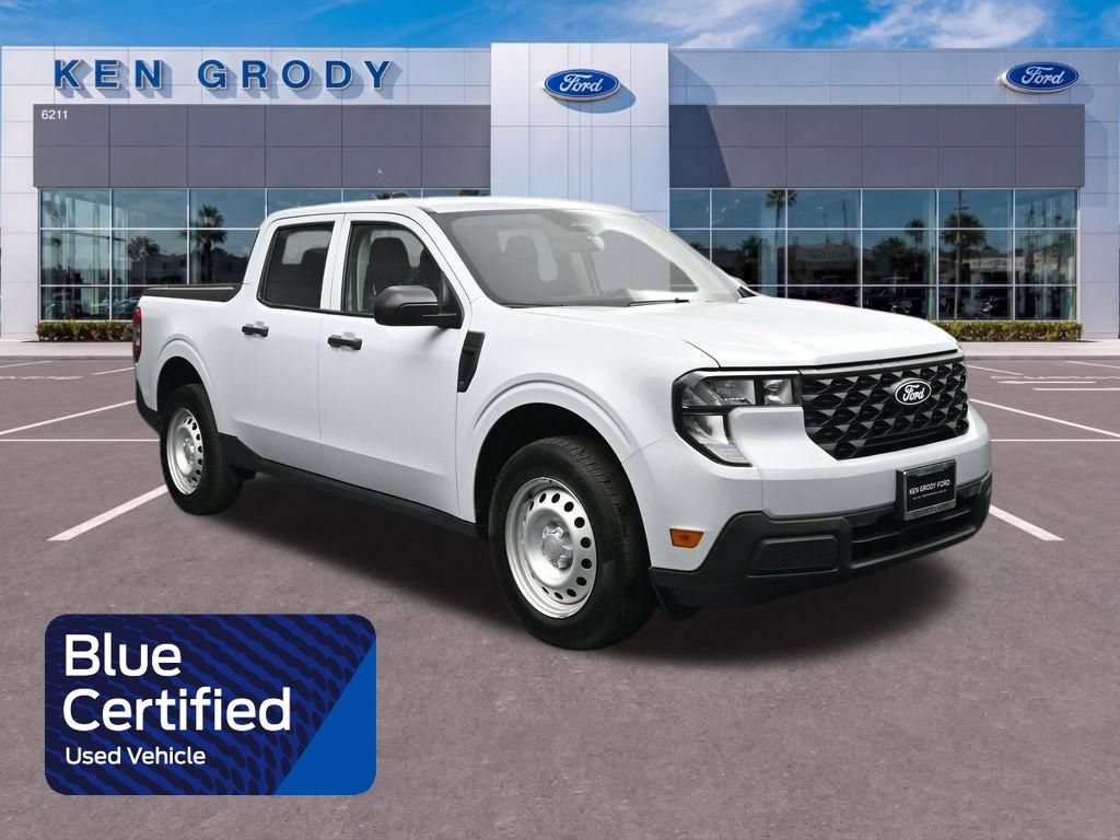 Certified 2025 Ford Maverick XL FWD image 1