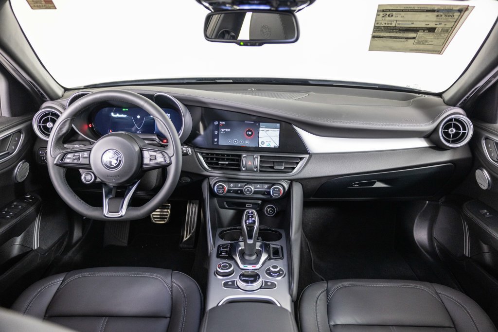 New 2026 Alfa Romeo Giulia AWD image 22