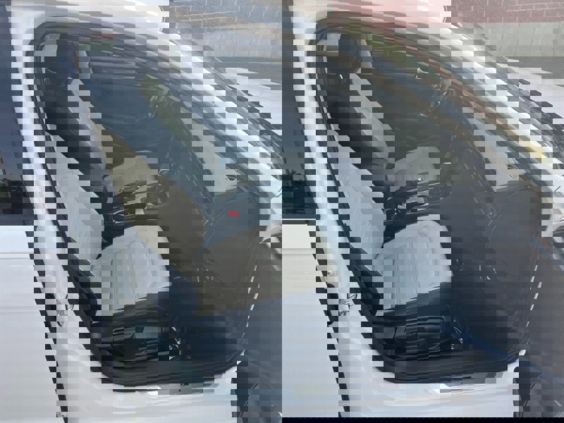 Used 2020 Volkswagen Passat 2.0T R-Line image 13