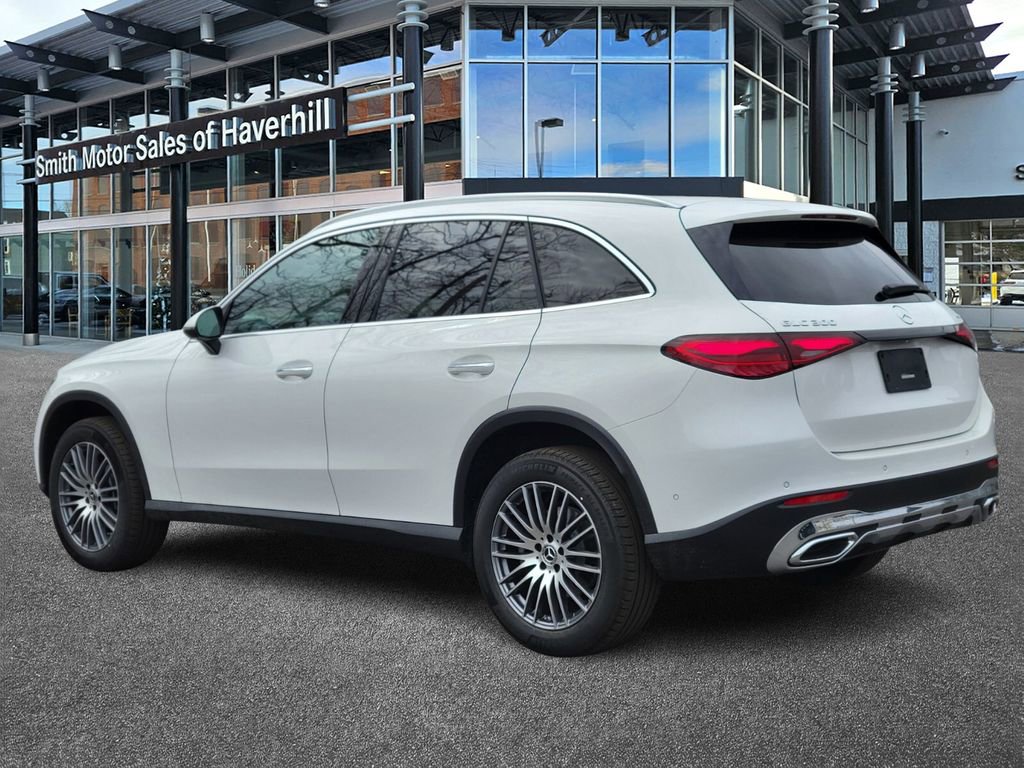 New 2026 Mercedes-Benz GLC 300 4MATIC image 3