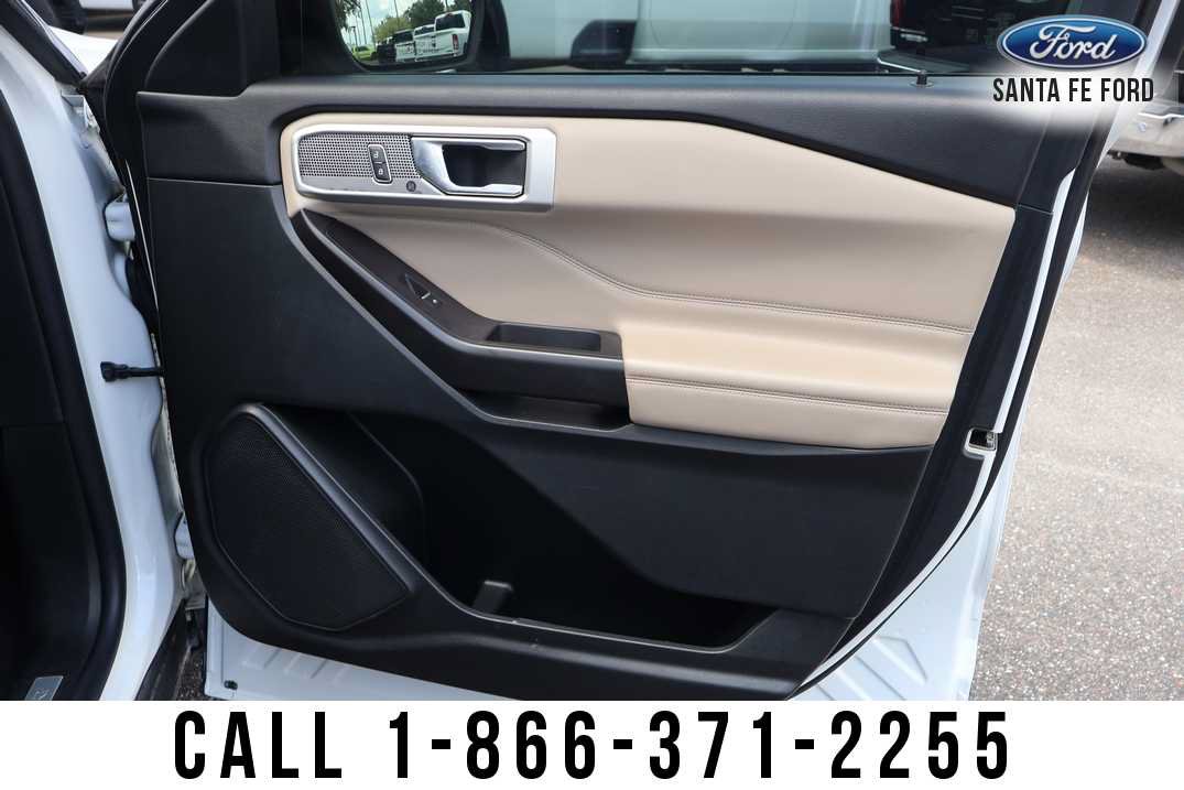 Used 2020 Ford Explorer Limited w/ Class III Trailer Tow Package RWD image 28