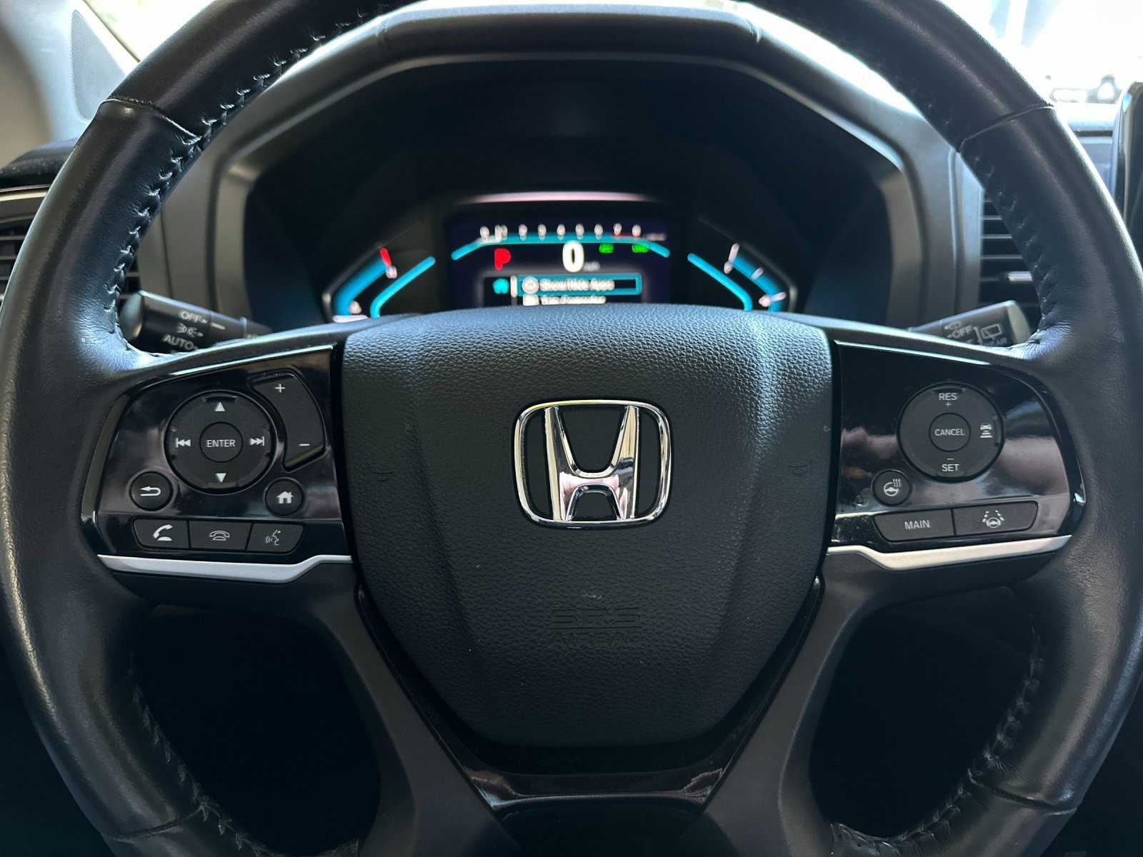 Used 2018 Honda Odyssey Elite image 25