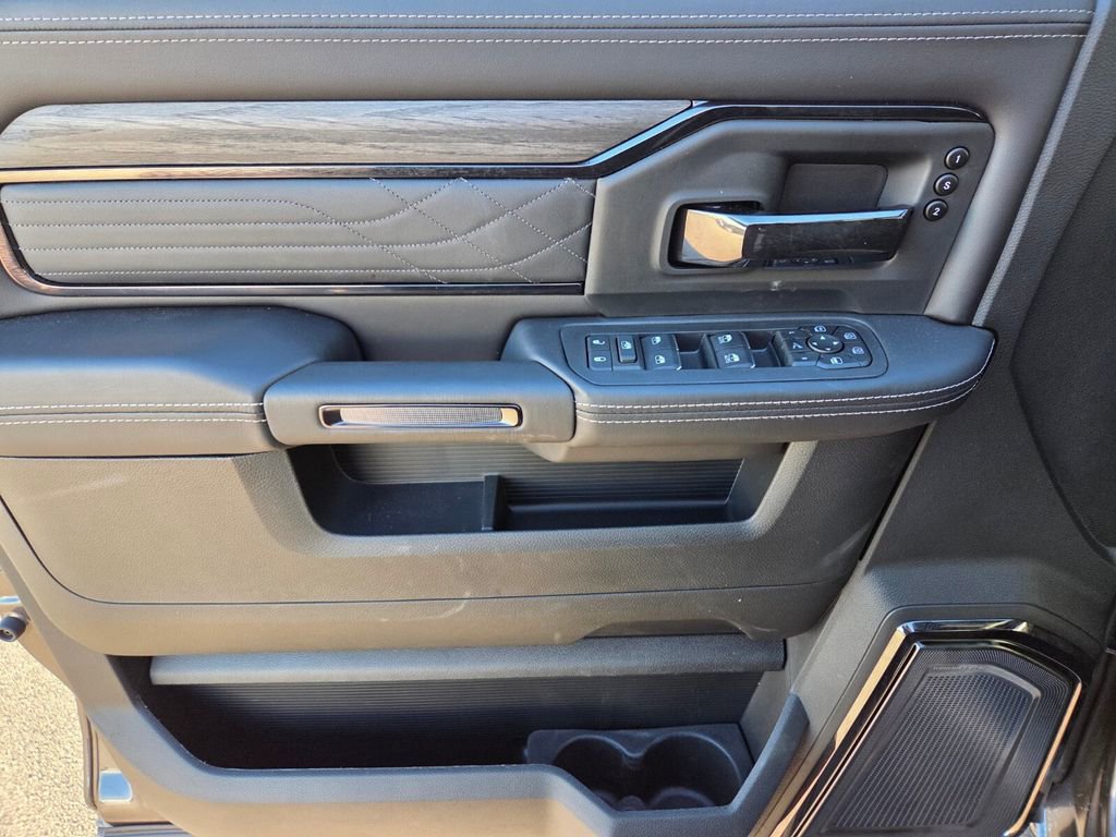 New 2026 RAM 3500 Limited image 10