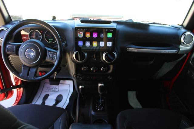Used 2018 Jeep Wrangler Unlimited Sahara AWD/4WD image 23