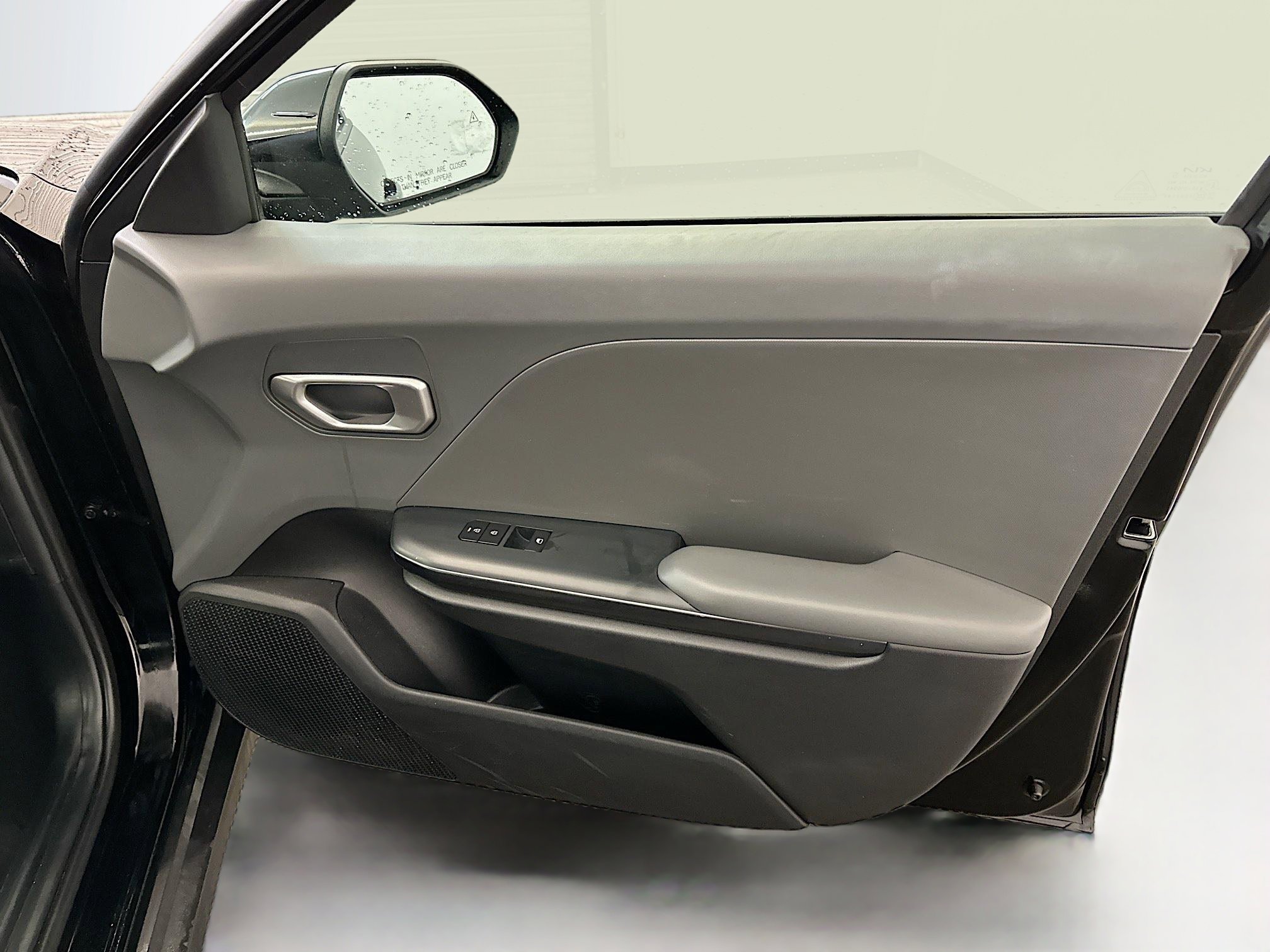 Used 2025 Kia K4 FWD image 33