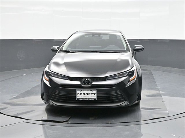 Used 2025 Toyota Corolla LE image 30