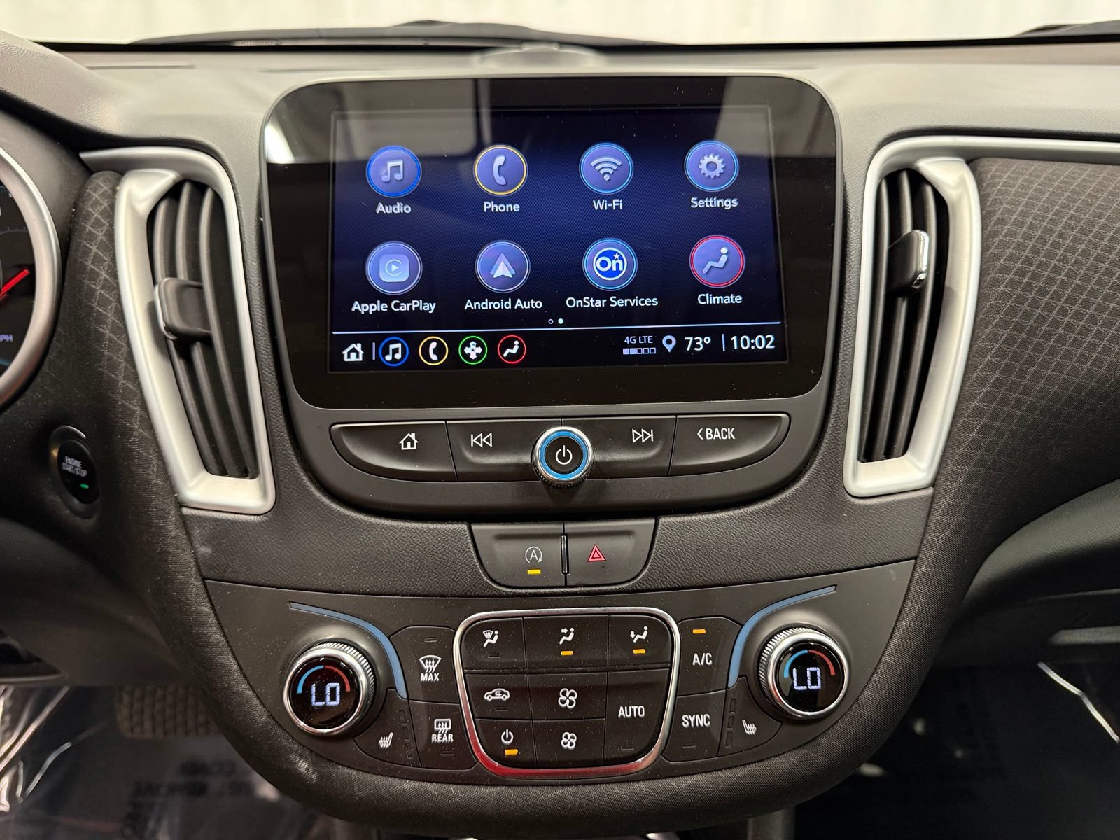 Used 2024 Chevrolet Malibu LT FWD image 14