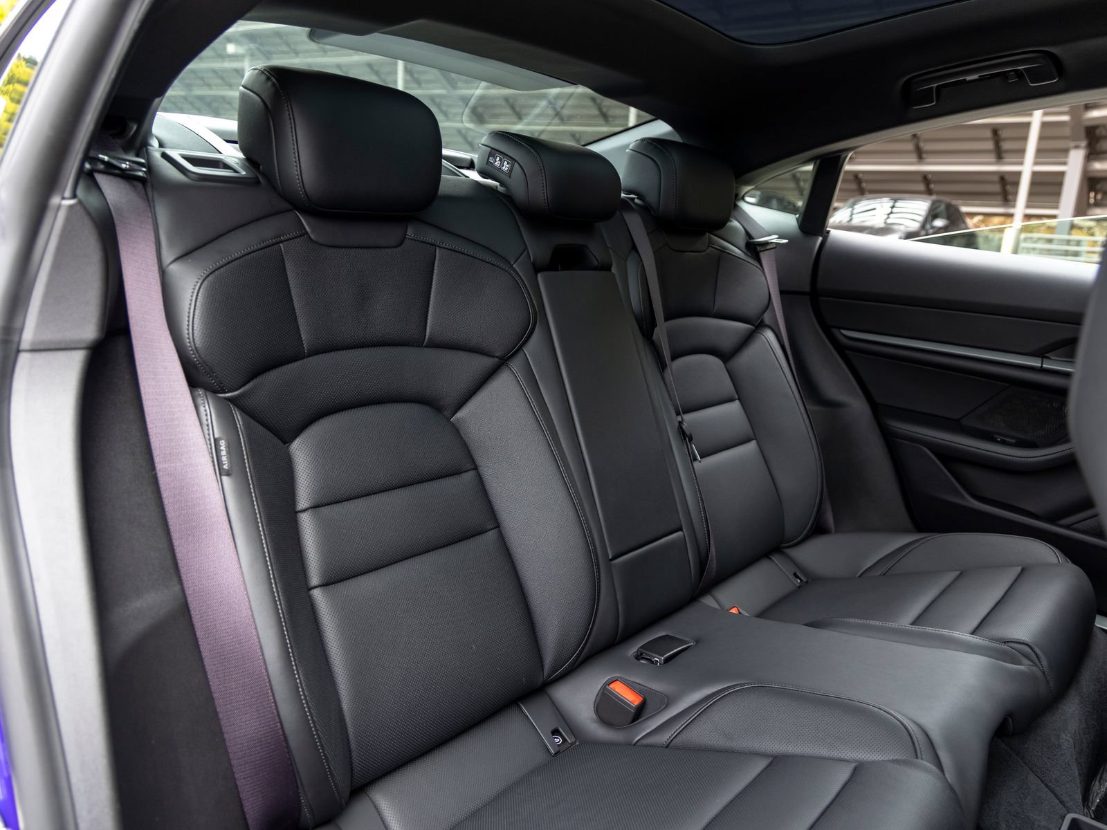 Certified 2025 Porsche Taycan AWD/4WD image 49