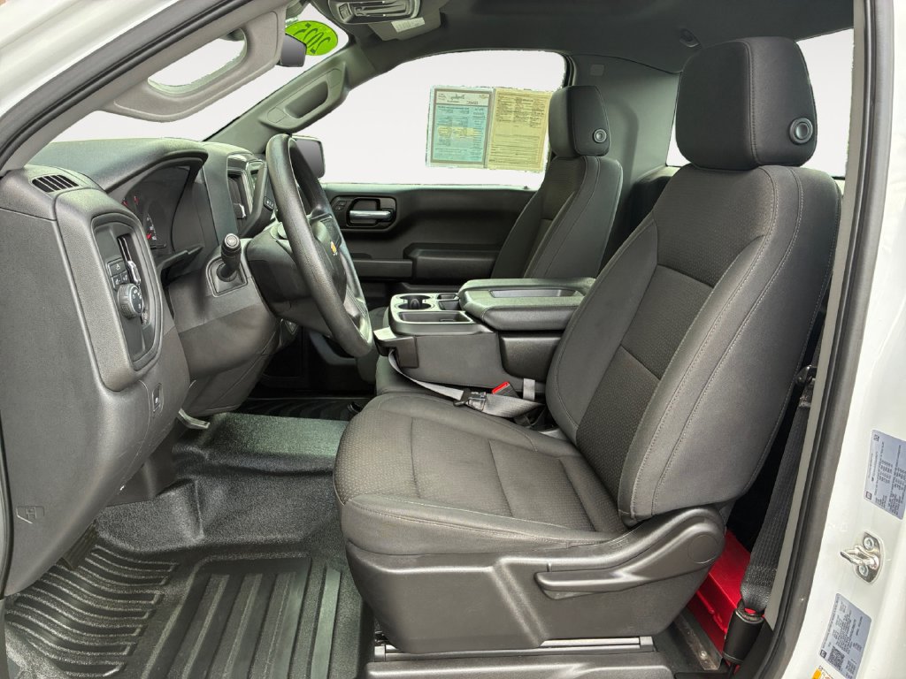 Used 2025 Chevrolet Silverado 1500 W/T RWD image 9