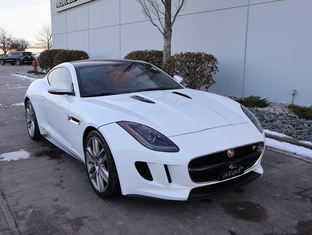 Used 2015 Jaguar F-TYPE R video 1