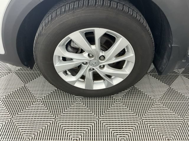 Used 2020 Hyundai Tucson Value AWD/4WD image 17