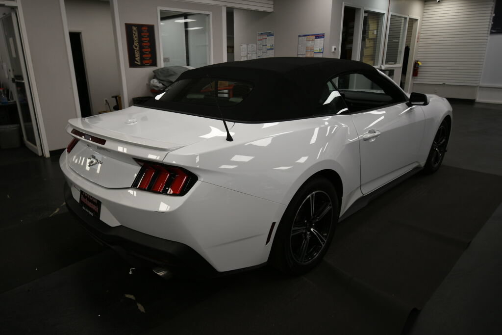 Used 2024 Ford Mustang Premium RWD image 6