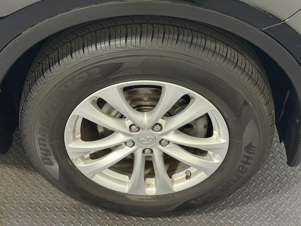 Used 2009 INFINITI FX35 AWD w/ Premium Pkg image 18
