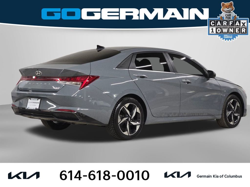 Used 2023 Hyundai Elantra Limited w/ Cargo Package image 8
