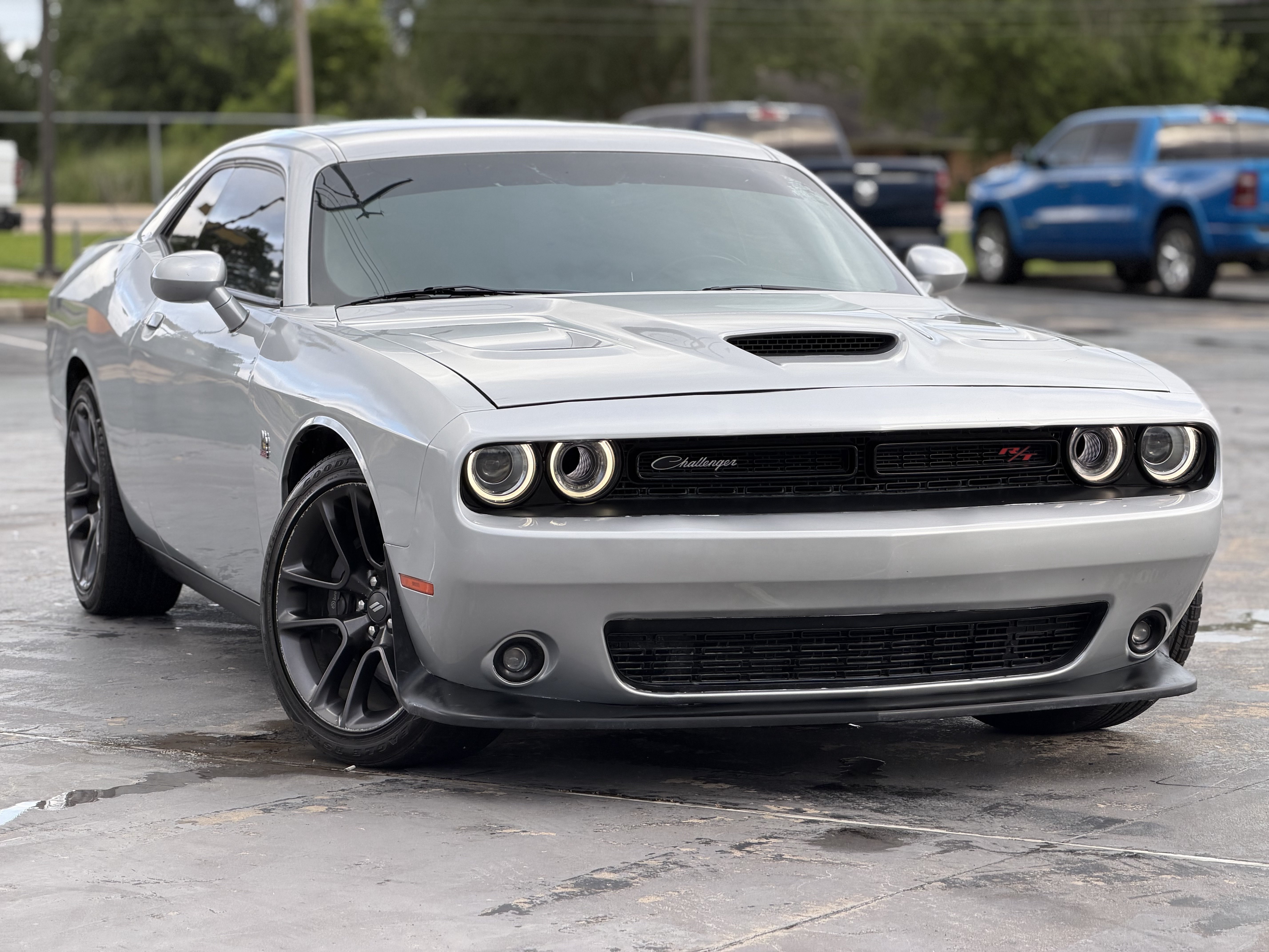 Used 2022 Dodge Challenger R/T Scat Pack RWD image 3
