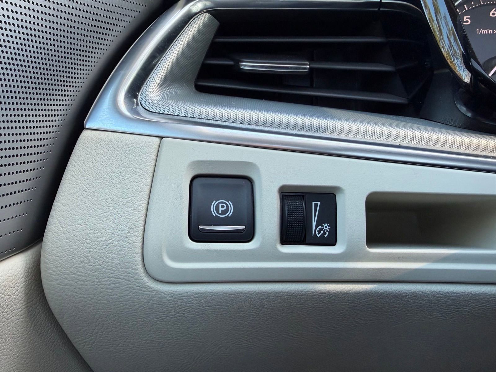 Used 2021 Cadillac XT5 Premium Luxury image 26