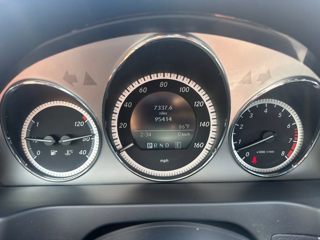 Used 2011 Mercedes-Benz C 300 4MATIC Sedan image 27