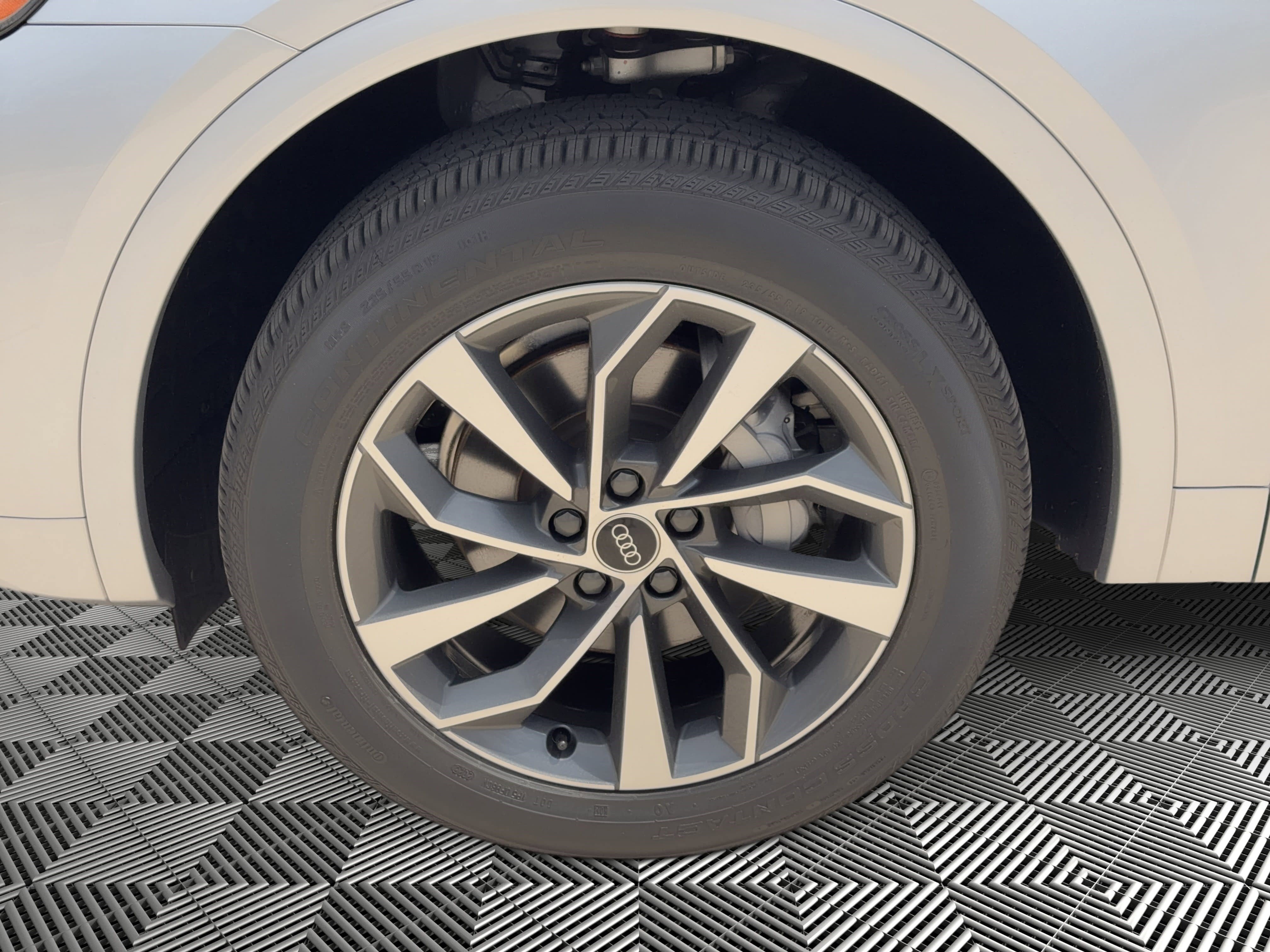 Certified 2023 Audi Q5 2.0T Premium Plus w/ Premium Plus Package image 12