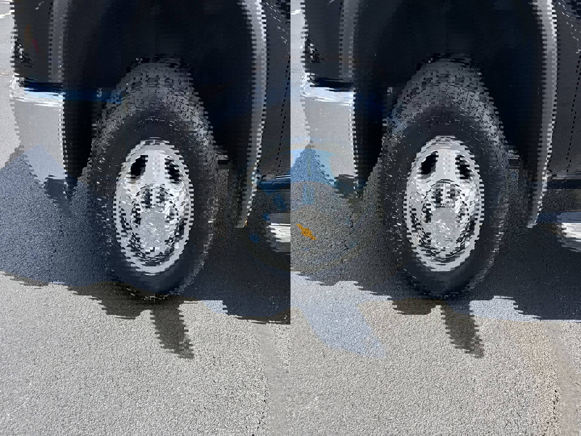 Used 2024 Chevrolet Silverado 3500 W/T w/ WT Convenience Package AWD/4WD image 10