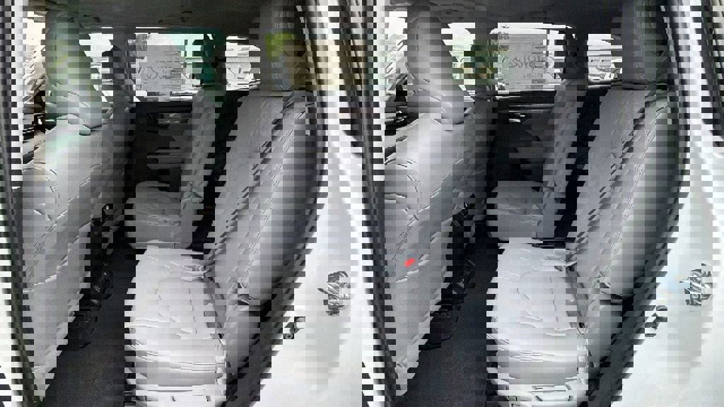 New 2026 Toyota Highlander Limited image 33