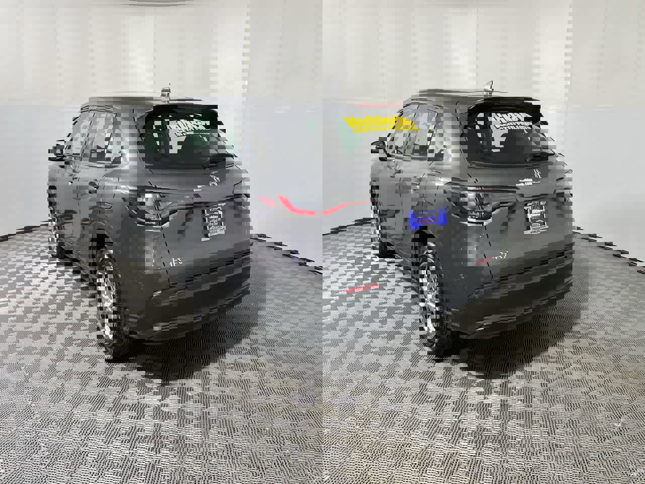 Used 2025 Honda HR-V LX image 6