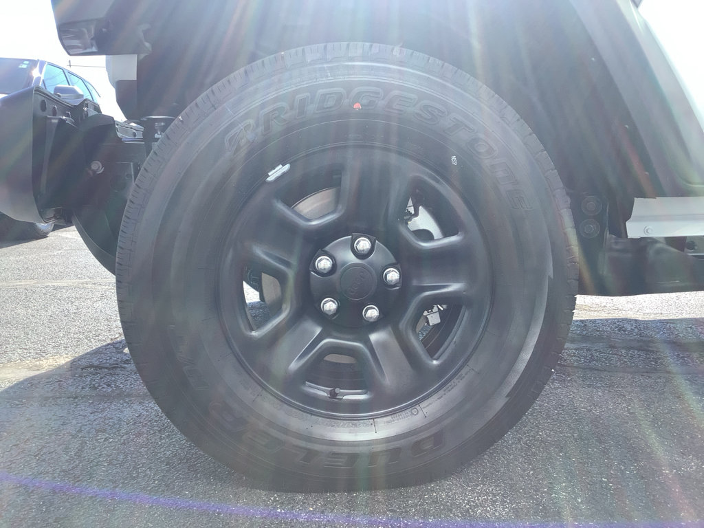 New 2026 Jeep Gladiator Sport AWD/4WD image 25