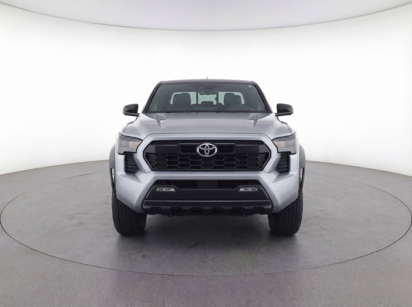 Used 2025 Toyota Tacoma TRD Off-Road AWD/4WD image 2