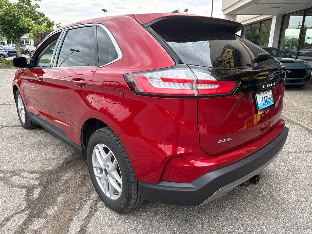 Used 2021 Ford Edge SEL w/ Convenience Package AWD/4WD image 9