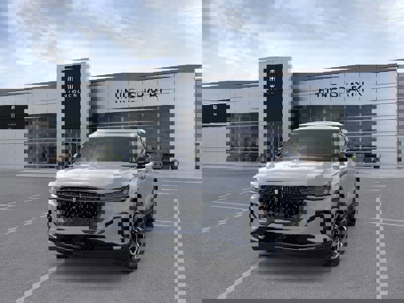 New 2026 Lincoln Nautilus Premier w/ Equipment Group 102A image 2