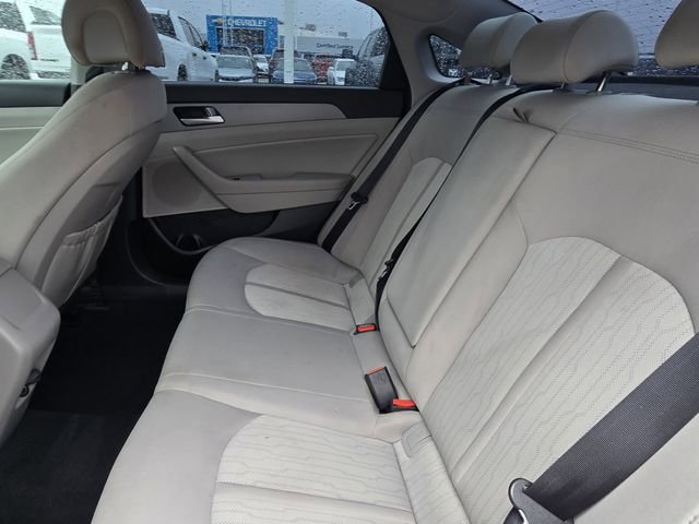 Used 2017 Hyundai Sonata SE image 20