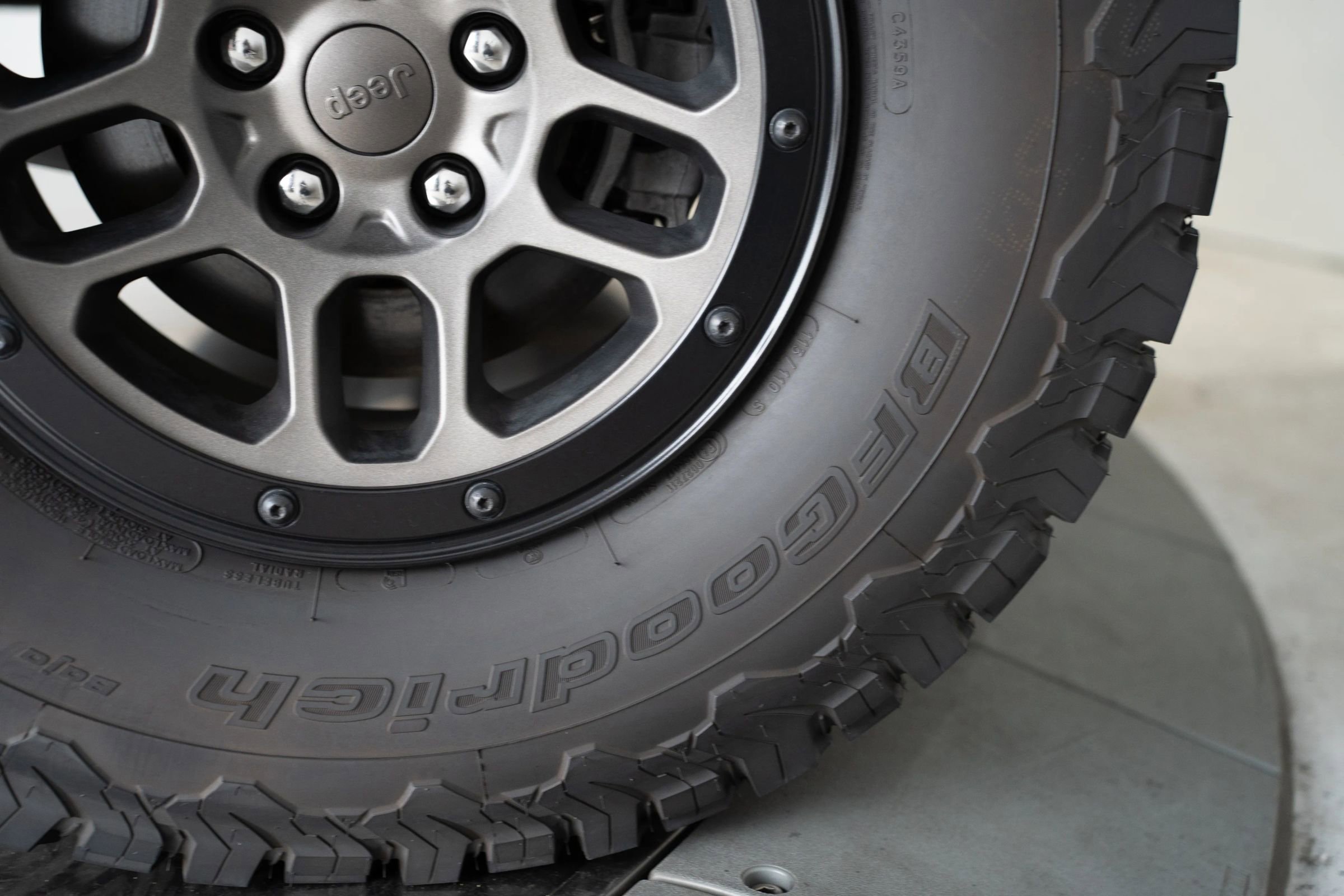 Used 2023 Jeep Wrangler Unlimited Rubicon 392 AWD/4WD image 86