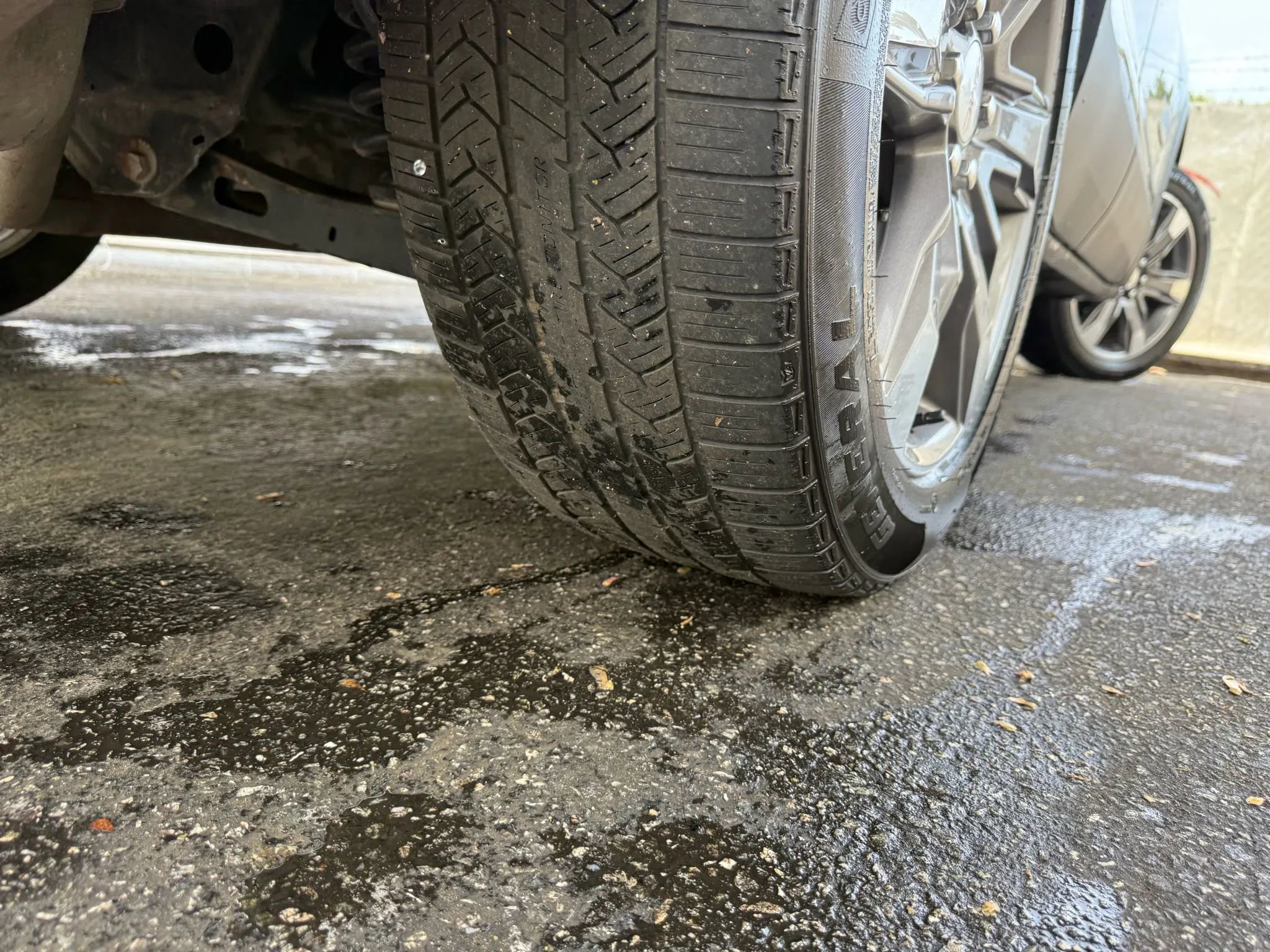 Used 2019 GMC Acadia SLT w/ LPO, Floor Liner Package image 99